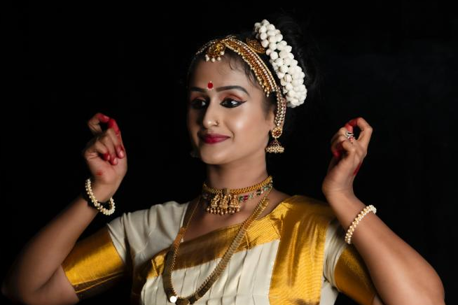 mohiniyattam