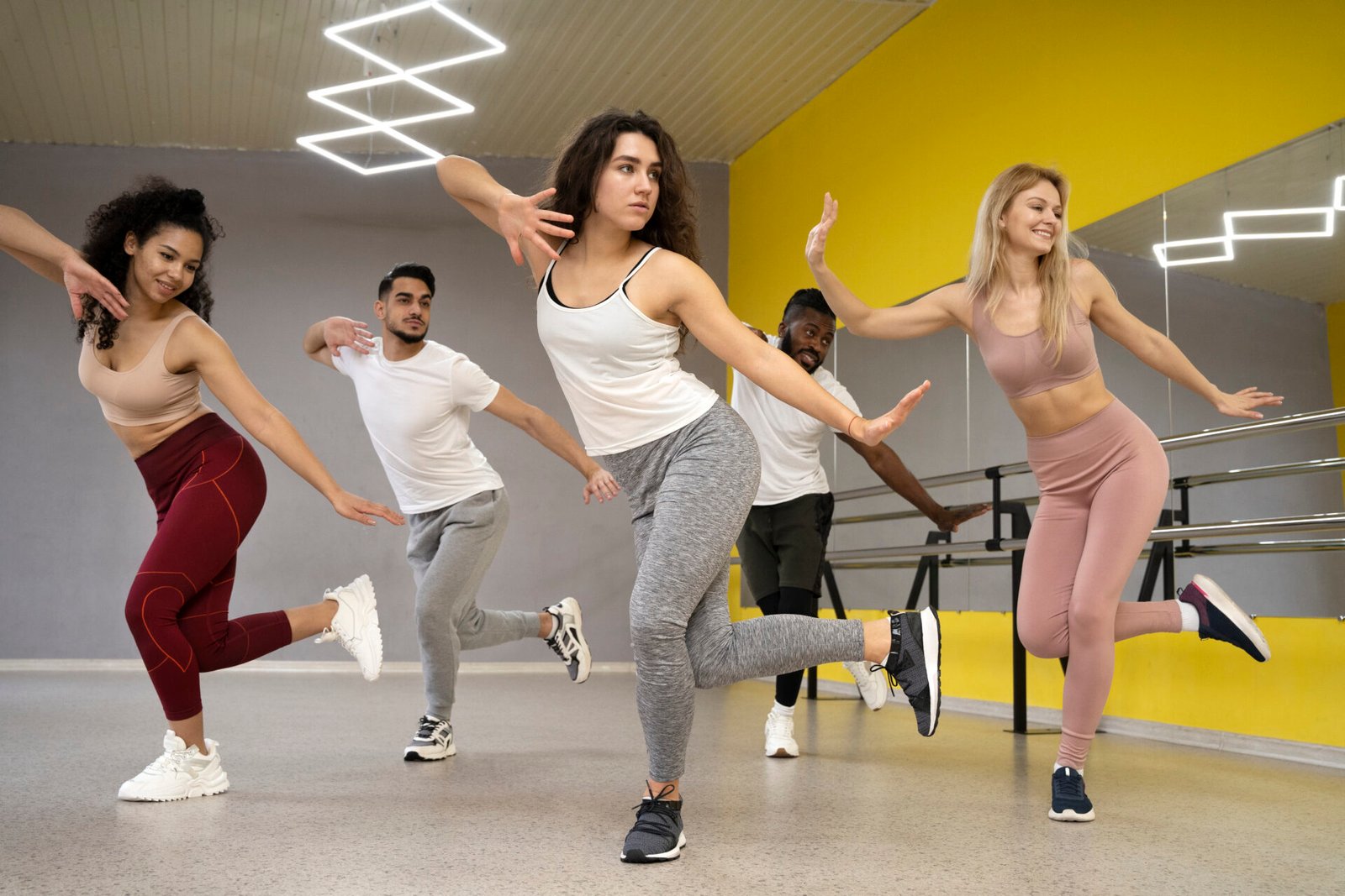 ZUMBA FITNESS TRAINING